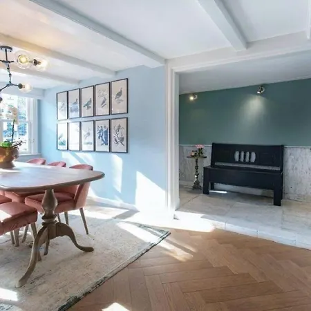 Villa 5br House In Amsterdam- If You Want To Book, Please Contact On Wh-ats-app - 0034-635-520-036 !!!! Amsterdam