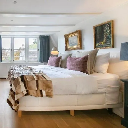 5br House In Amsterdam- If You Want To Book, Please Contact On Wh-ats-app - 0034-635-520-036 !!!! * 阿姆斯特丹